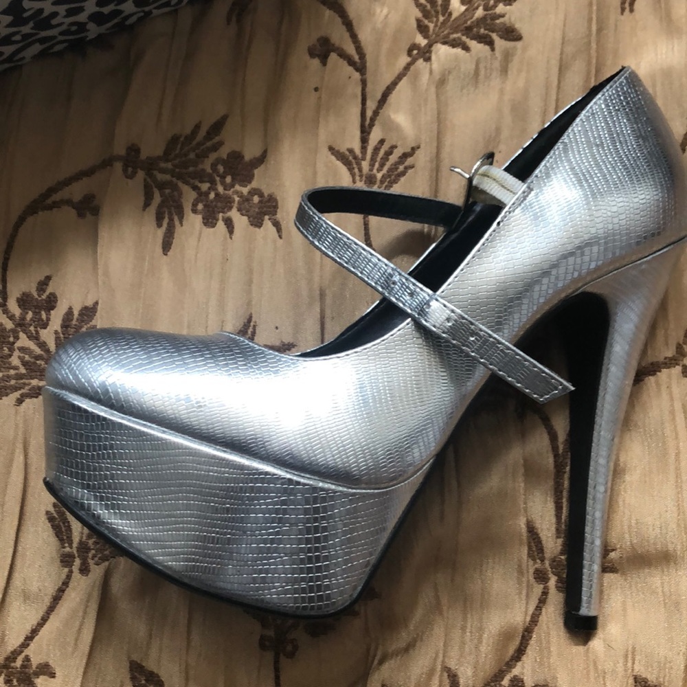 Silver High heels